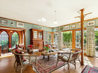 photo property thumbnail