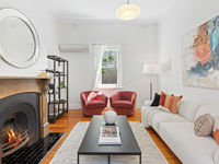 photo property thumbnail