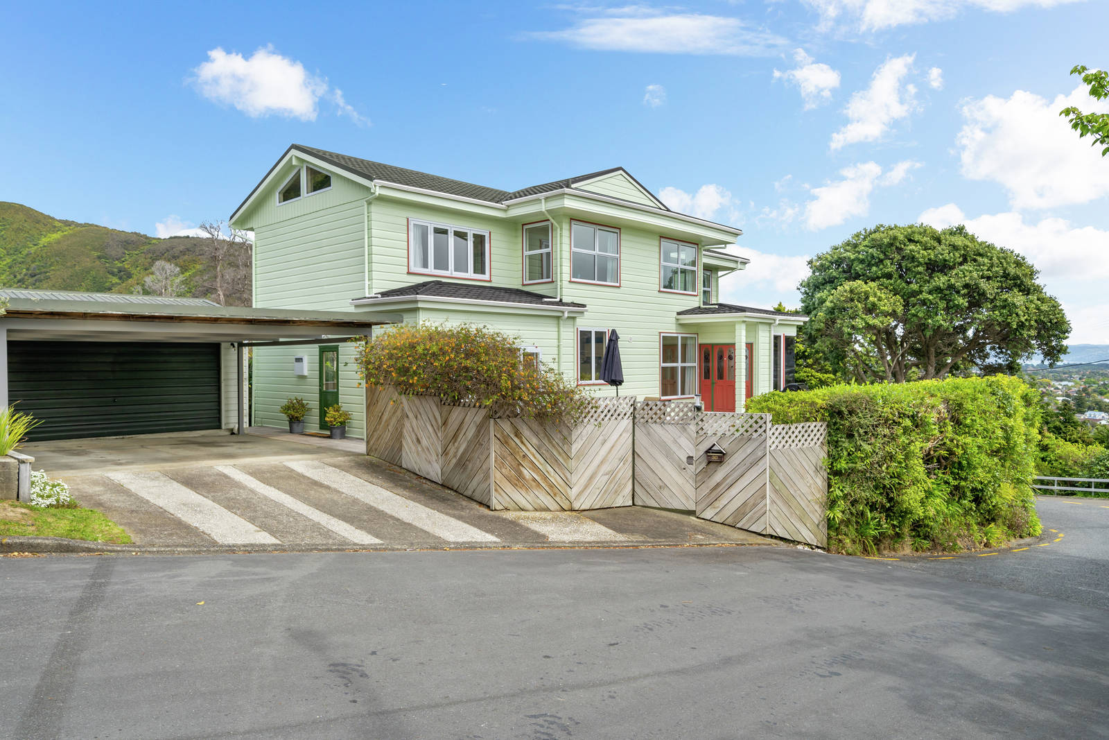 30 Woodvale Grove, Fairfield 4 Bed House Sale by Tender