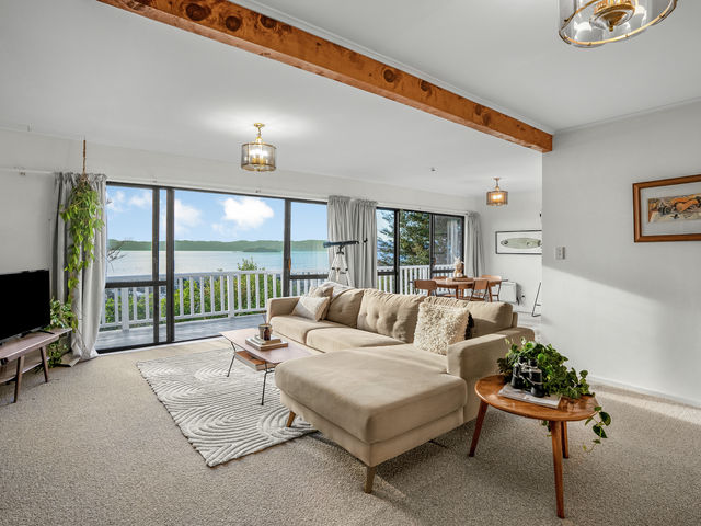 15 Karaka Street Eastbourne