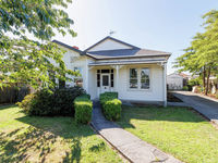 photo property thumbnail