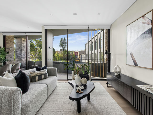 103/8 McCarthy Lane Annandale