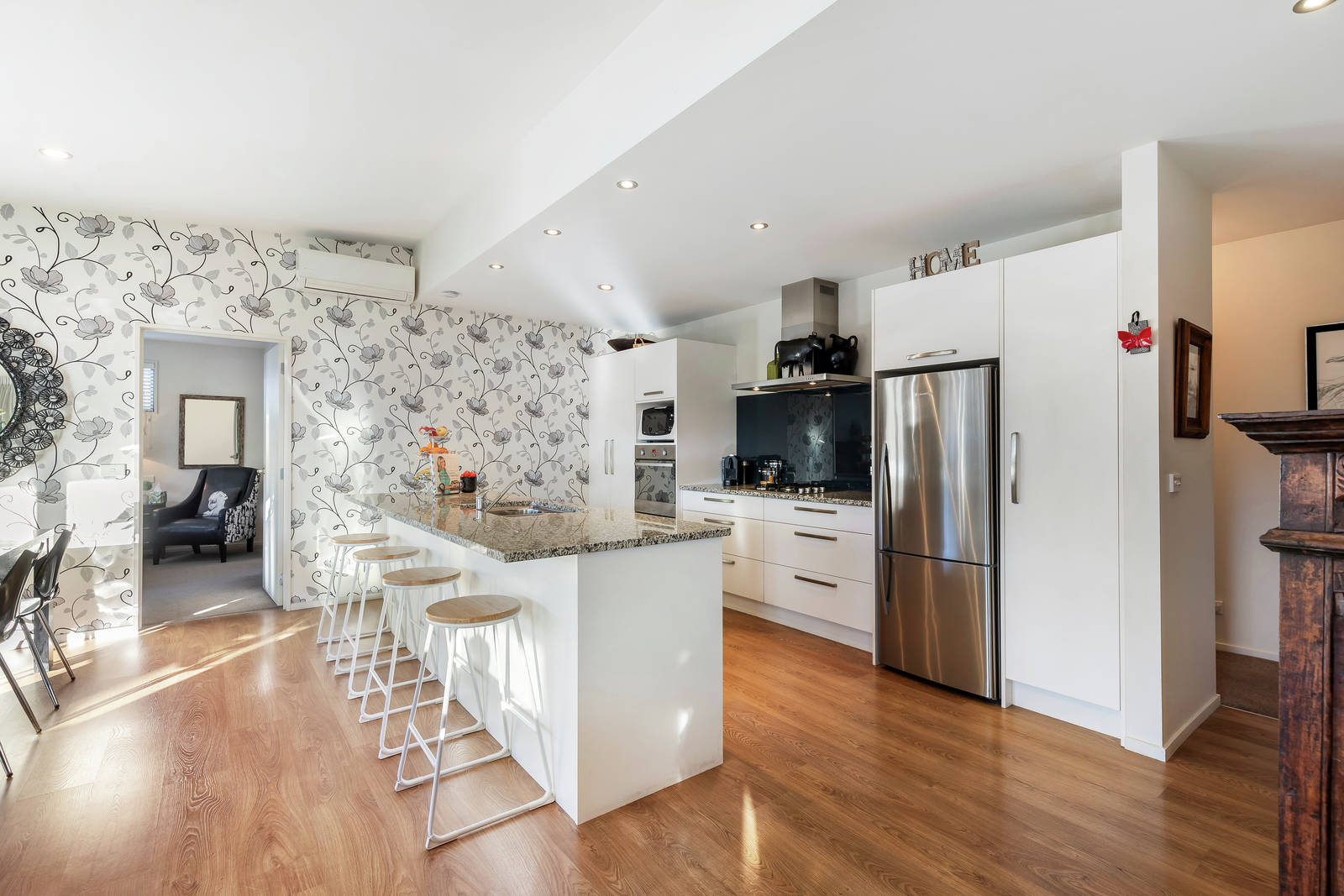 16 Kamahi Street, Wanaka 3 Bed House Private Sale