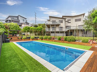 photo property thumbnail