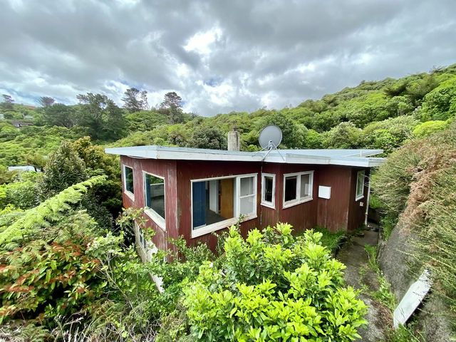 36 Akatea Road Korokoro