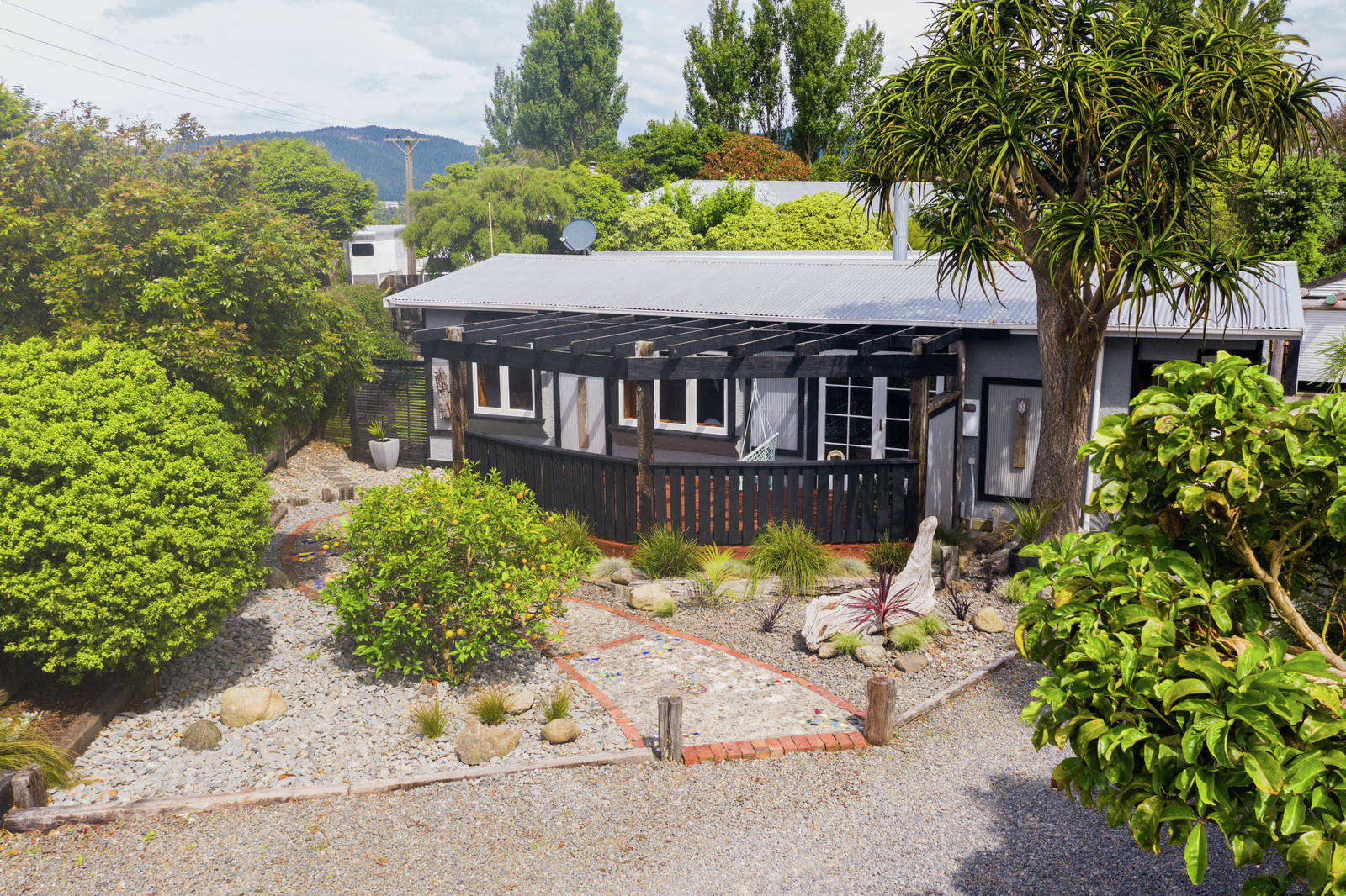 68 Kiwi Road, Raumati Beach 4 Bed House Private Sale