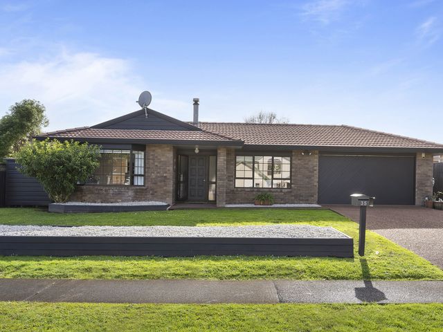 35 Frank Nobilo Drive Golflands