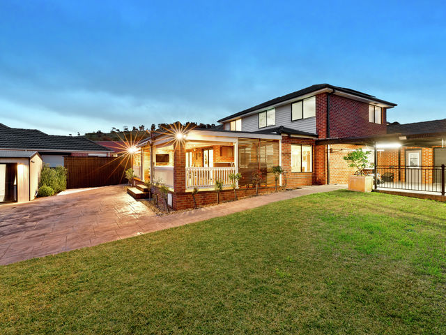 7 Raphael Rise South Morang