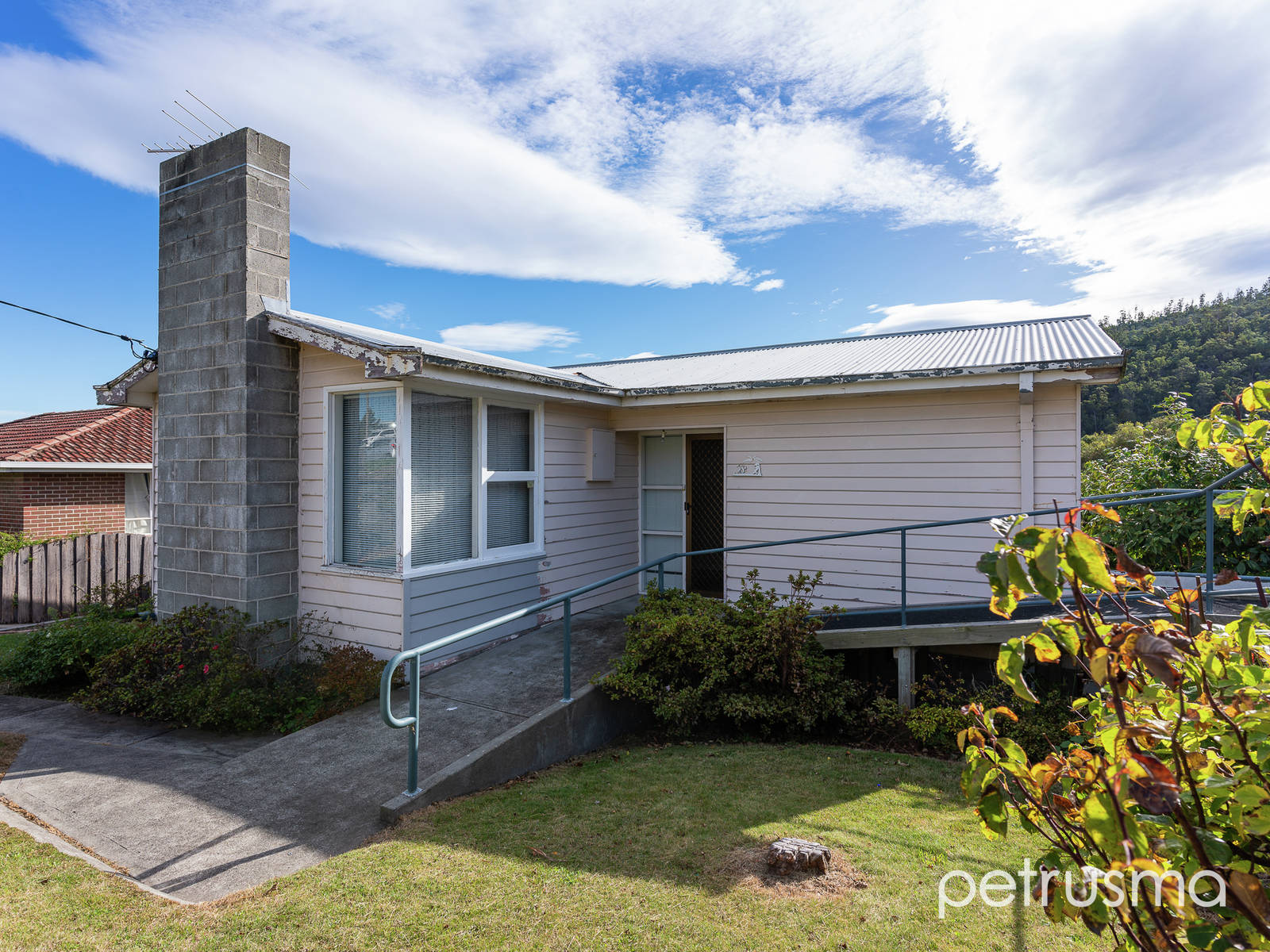 78 Currajong Street, Mornington 3 Bed House For Sale