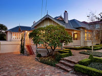 photo property thumbnail