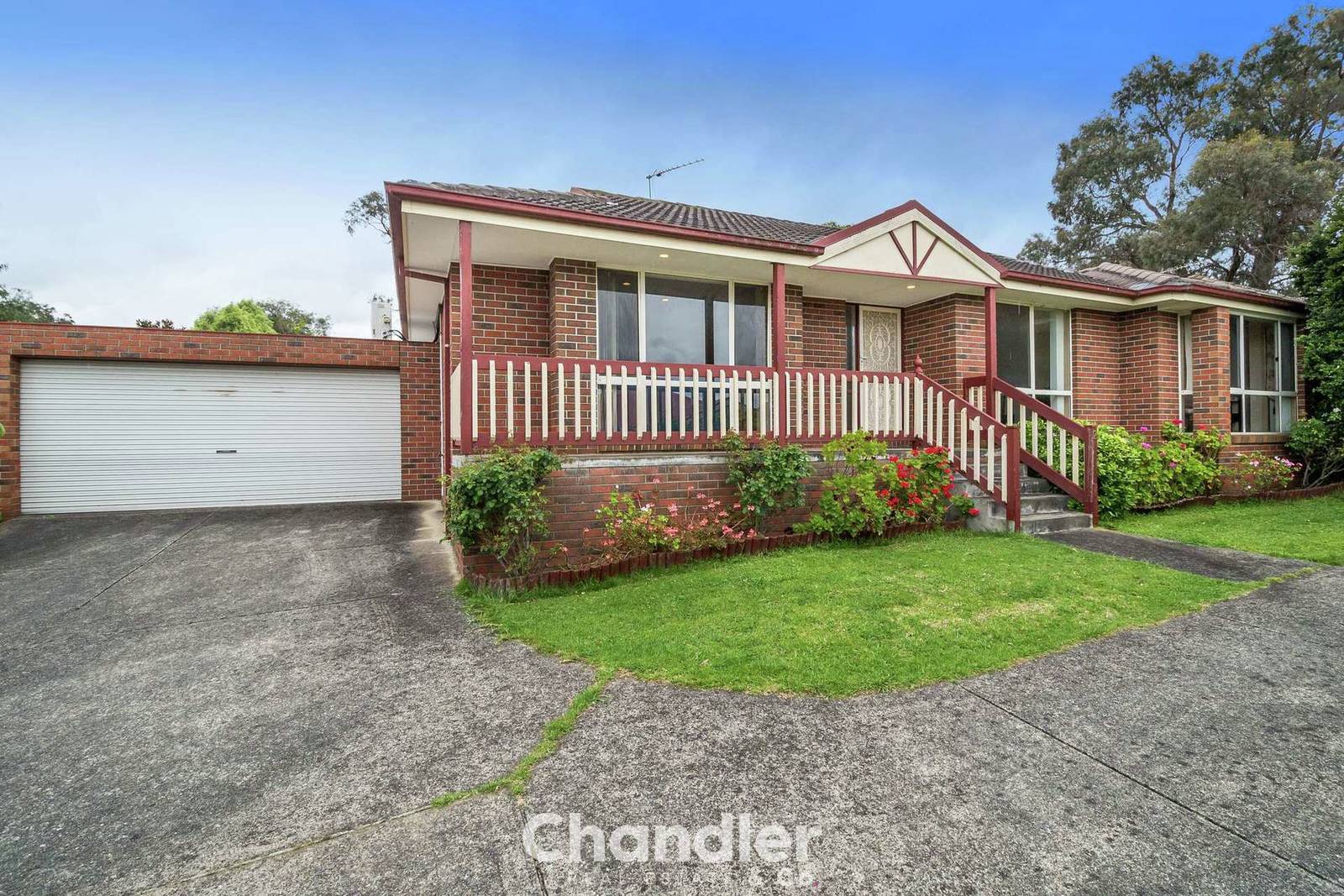 2/9 Hutton Avenue, Ferntree Gully 3 Bed House Sale by Set Date