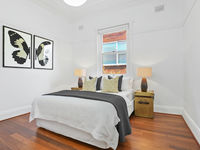 photo property thumbnail