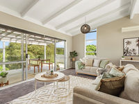 photo property thumbnail