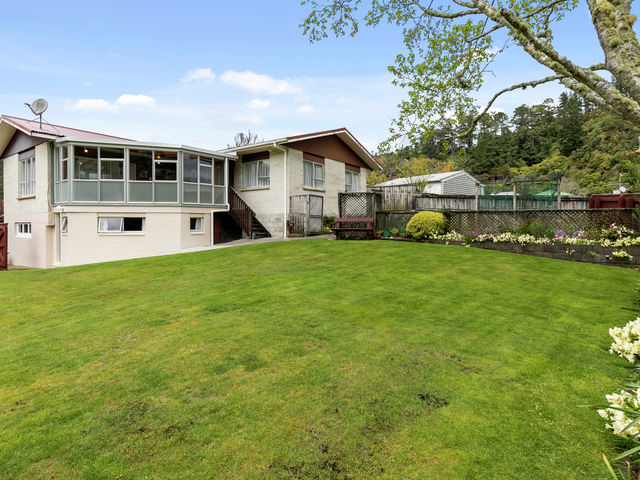 99 Hine Road Wainuiomata