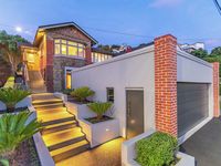 photo property thumbnail