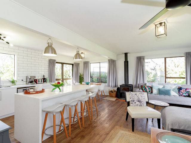 8 Lannie Place Greenmeadows