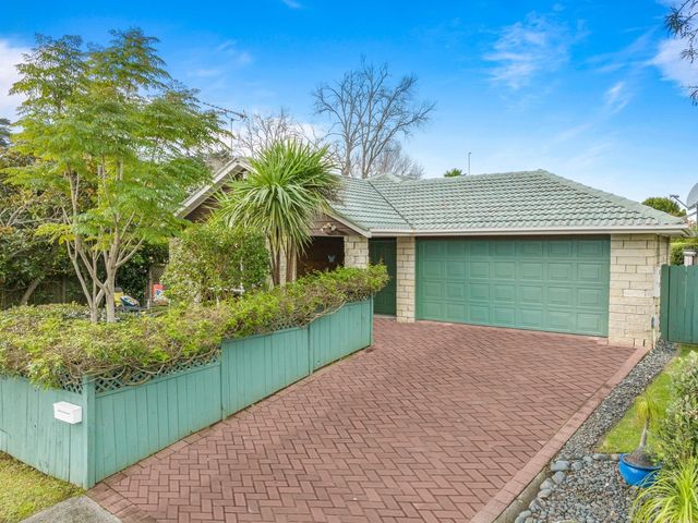 41 Headcorn Place Botany Downs