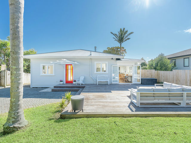 1258C New North Road Avondale