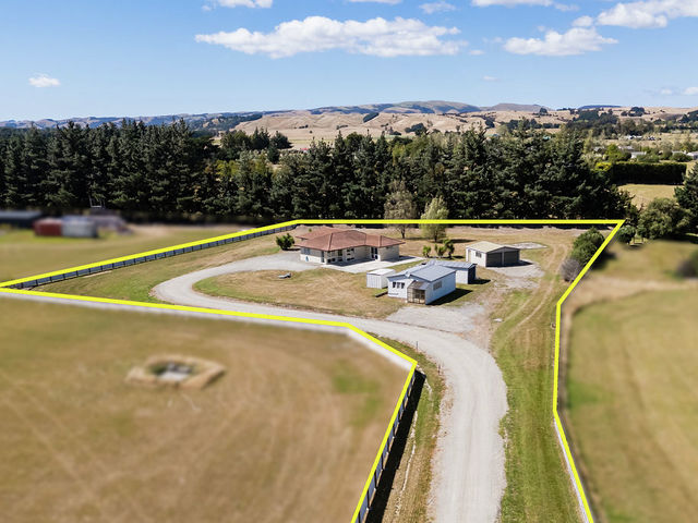 203 Lake Ferry Road Martinborough