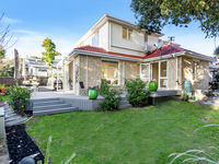 photo property thumbnail