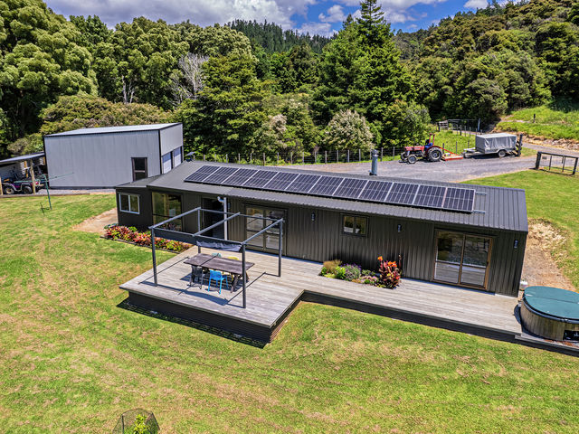 241a Hailes Road Whananaki