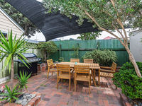 photo property thumbnail