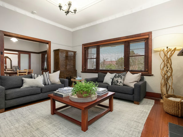 1/10 Clapham Road Hughesdale