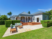 photo property thumbnail