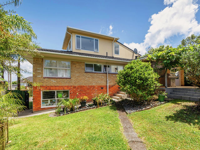 9A Warren Avenue Three Kings