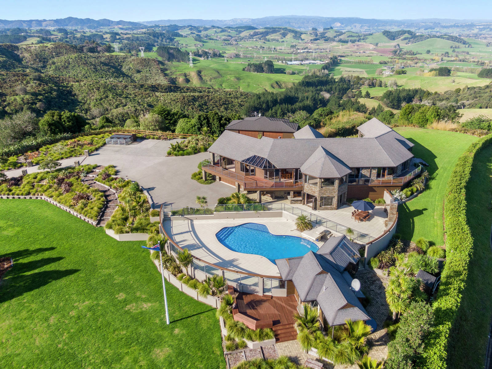 481 Redoubt Road, Manukau 4 Bed Lifestyle Property Negotiation