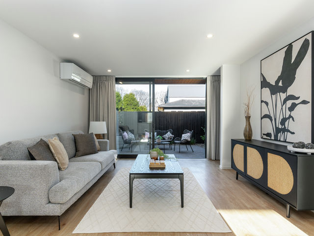 8/58 Waltham Road Sydenham
