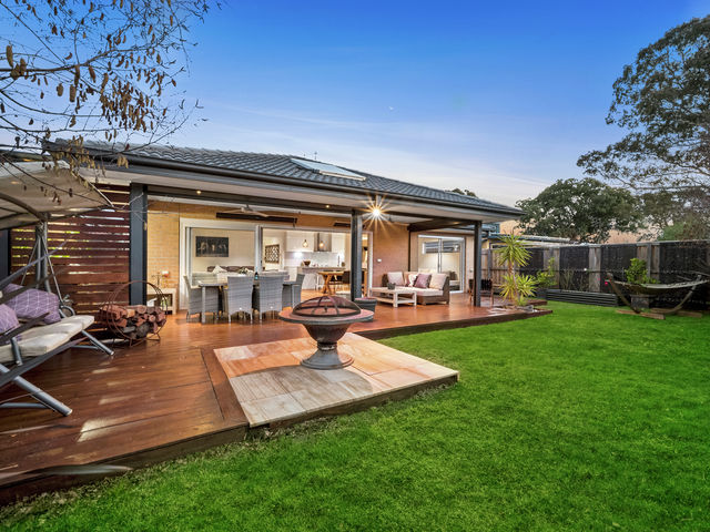 75 Sunstone Boulevard Doreen