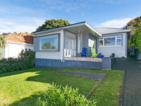 photo property thumbnail