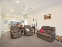 photo property thumbnail