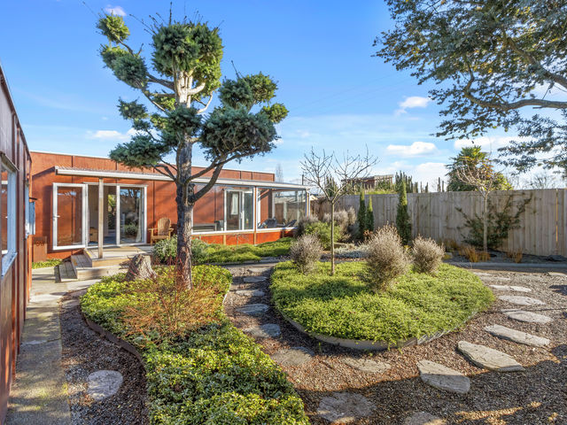 38 Pine Avenue Kainga