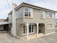 photo property thumbnail