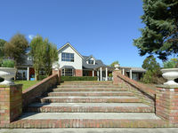 photo property thumbnail