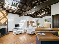 photo property thumbnail