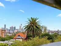 photo property thumbnail