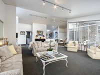 photo property thumbnail
