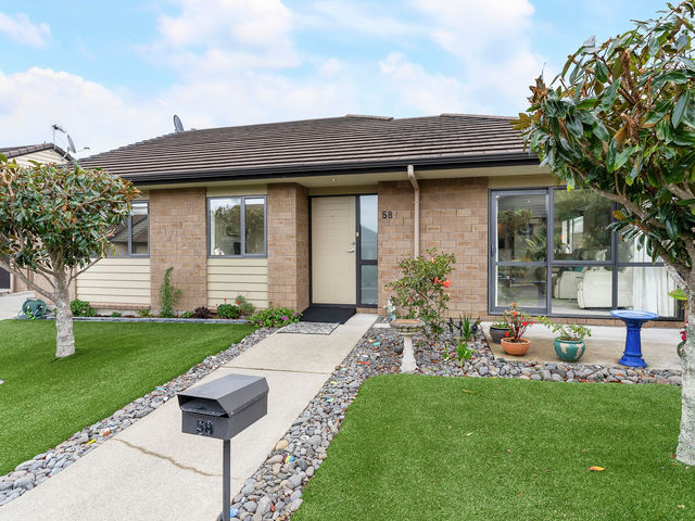 58 Royalle Mews Botany Downs