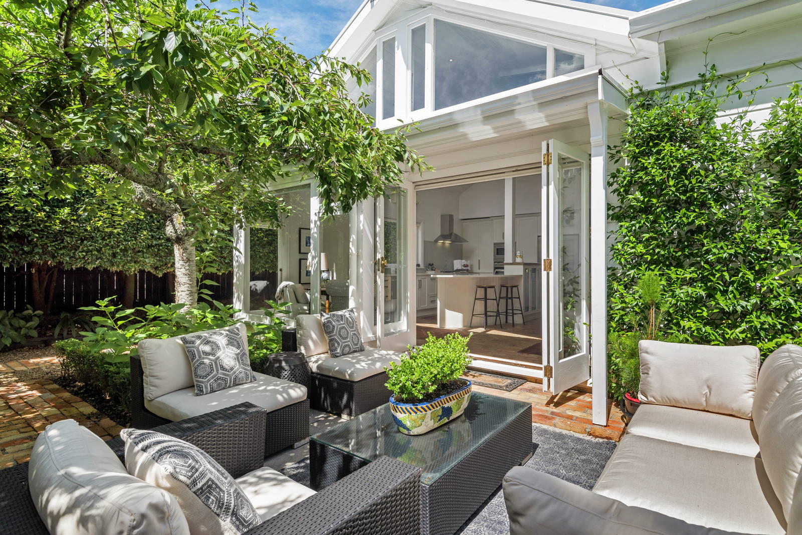 49B Roland Road, Greenhithe 4 Bed House Private Sale