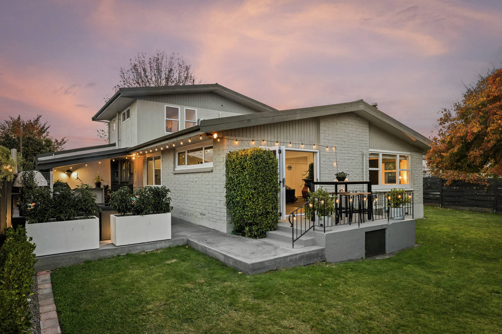 701 Ballantyne Street, Frimley, Hastings 5 Bed House Sale by Set Date