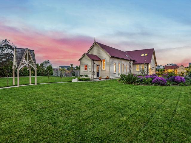 7 Clarks Lane Hobsonville