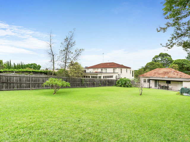 58 Douglas Street Putney