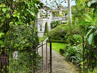 photo property thumbnail