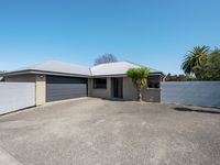 photo property thumbnail