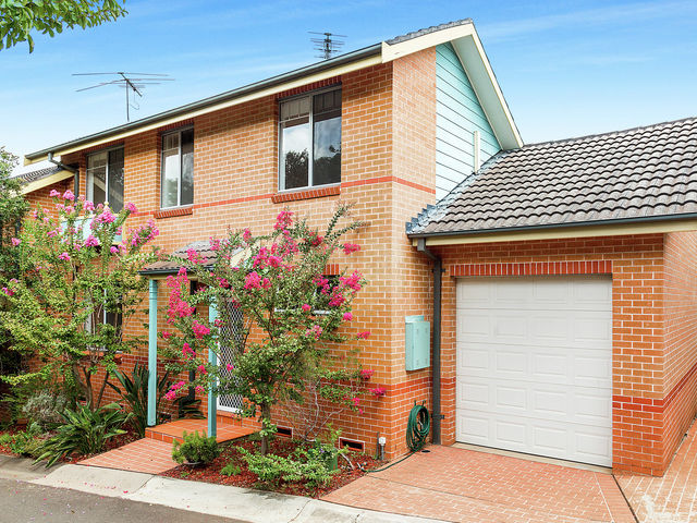 2 The  Grove Way NORMANHURST