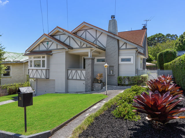 14 Rewa Road Three Kings