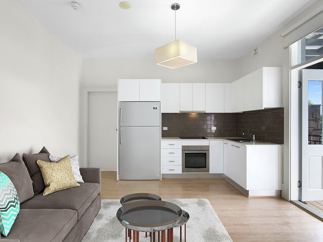 2/37 Railway Street Kogarah